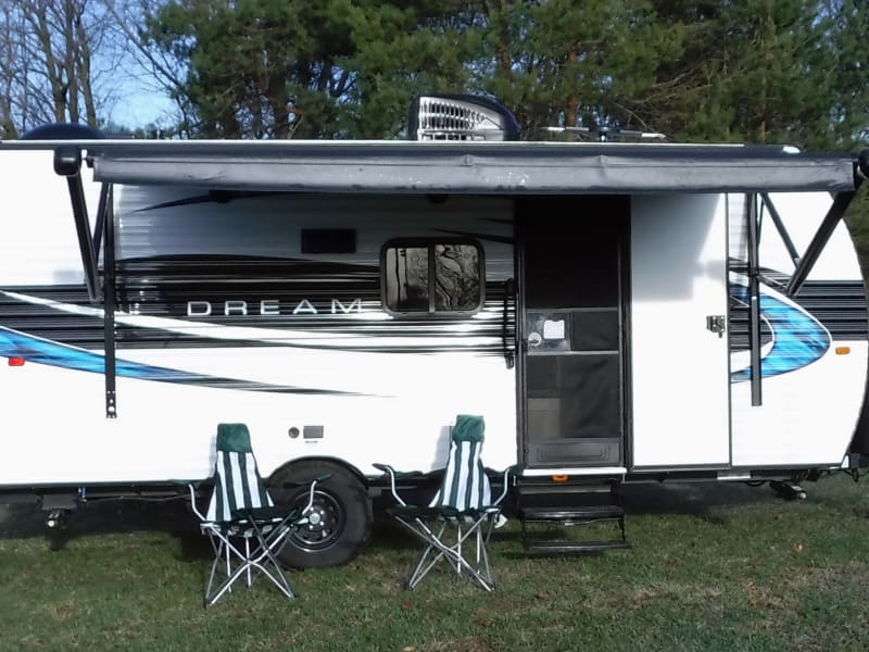 Comfortable living with bunks and a queen bed!