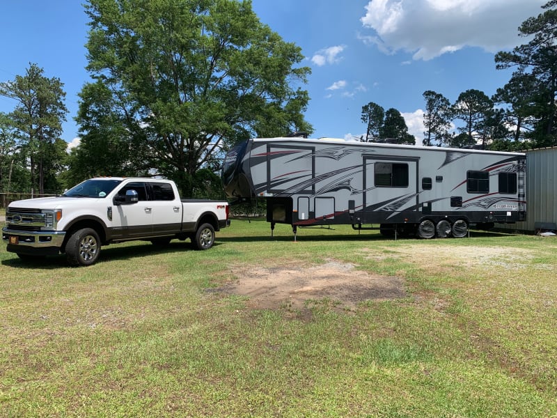 I have the 5th wheel hitch for Fords that have the factory tow kit!!!! No extra charge!