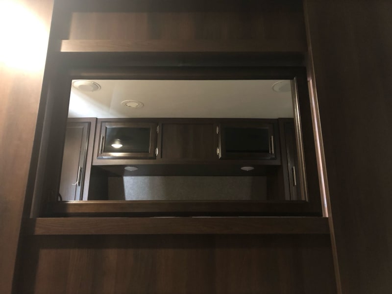 rotating tv/mirror stand