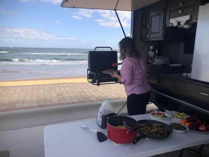 Outdoor Kitchen (Beverly Beach Campground Palm Coast Florida)
