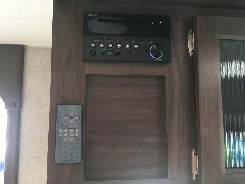 dvd/ cd player