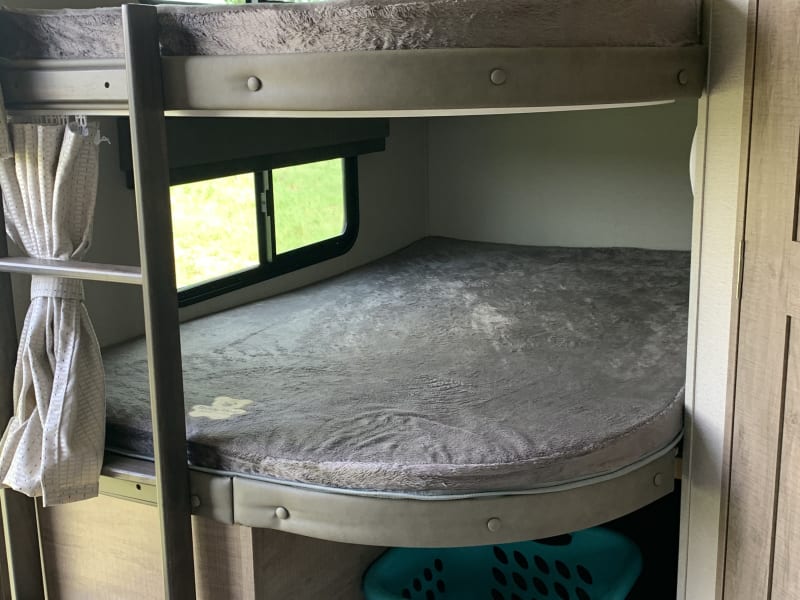 Full size bunks