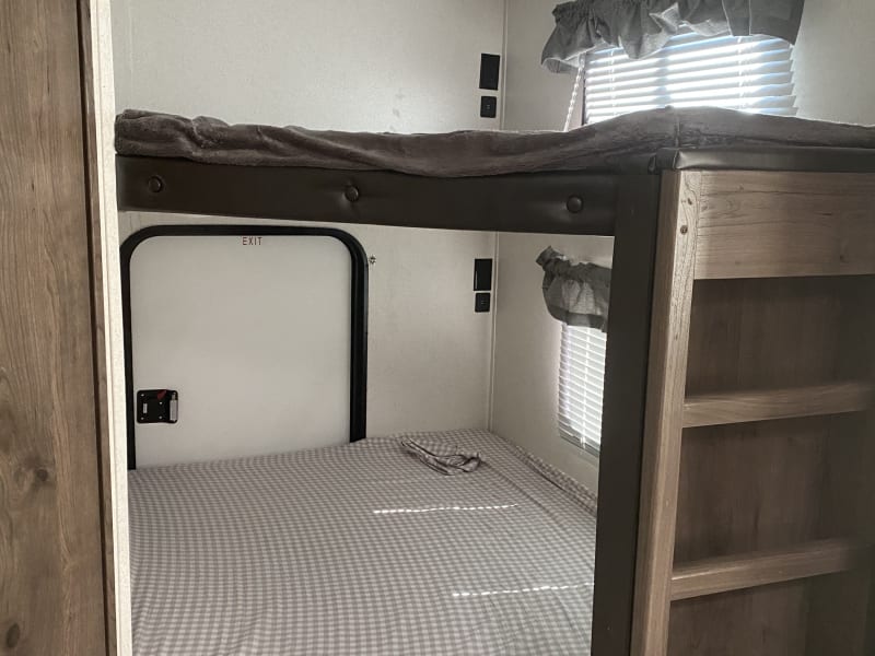 Full size bunk beds