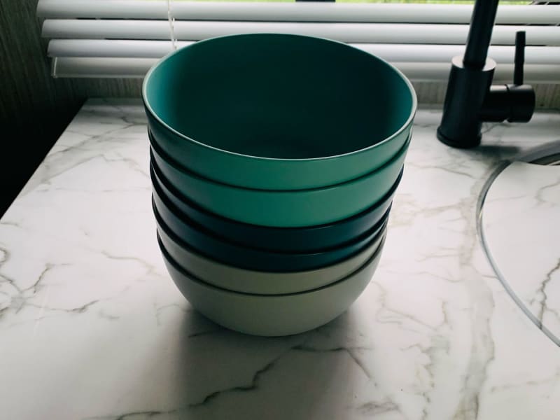 plastic reusable bowls