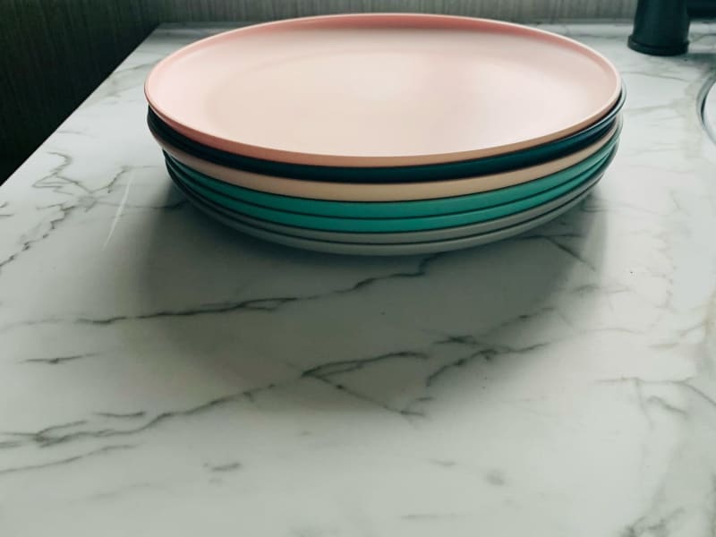 reusable plates