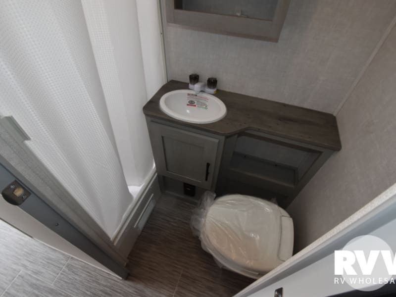 Everything you could need in a bathroom.
