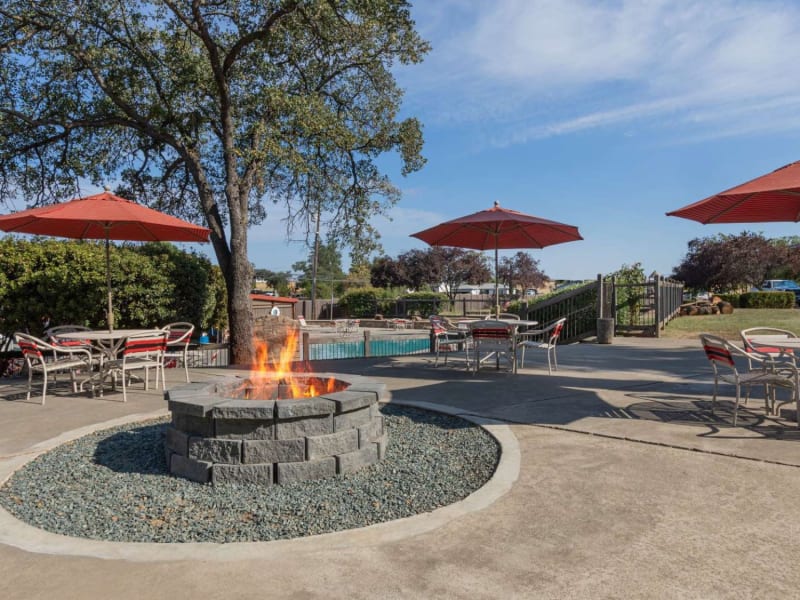 49er Village fire pit.  Located at the Gateway and only minutes from Shenandoah Valley winery region.  45+ vineyards & tasting rooms.