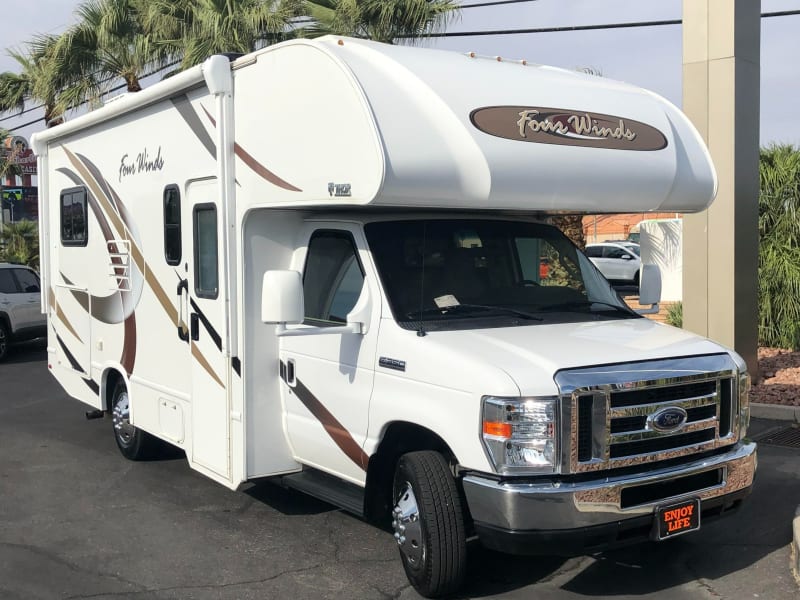 Easy to drive 23ft RV will fit in most National and State Park campsites. Many small campsites were built before RV's became popular! 