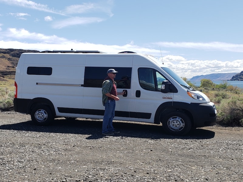 Frenchman Coulee
Lucy includes 400W solar, (2) 206Ah lithium batteries, and a 3500W Pure sine inverter.
Heater for cold nights and 2 ceiling fans.