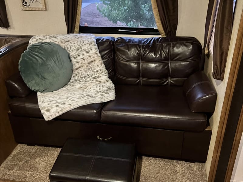 Couch folds to full bed