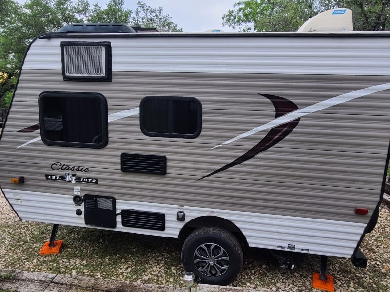 Super Lightweight and Short - Easy for Maneuvering and Parking