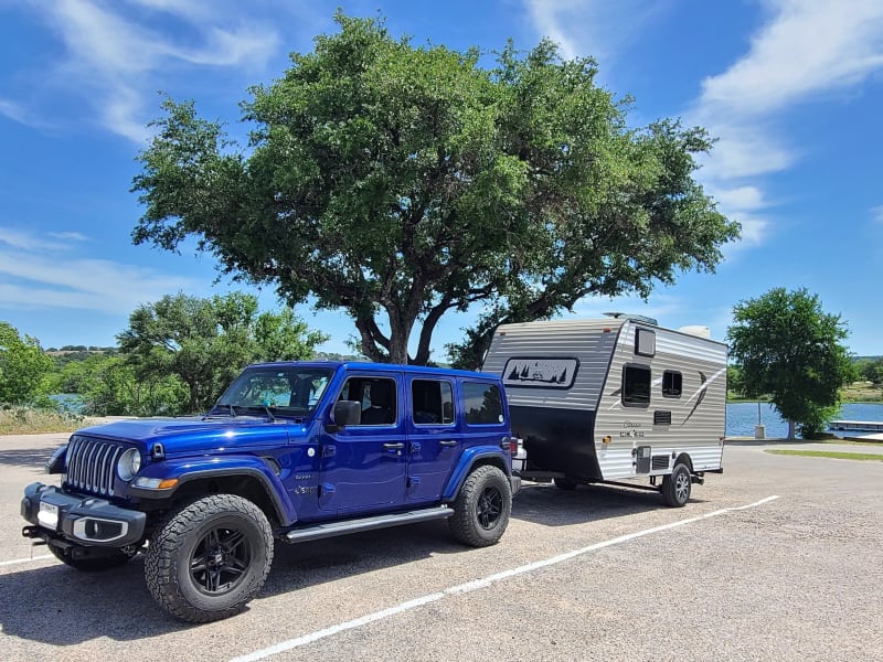 Super Lightweight and Short - Easy for Maneuvering and Parking
