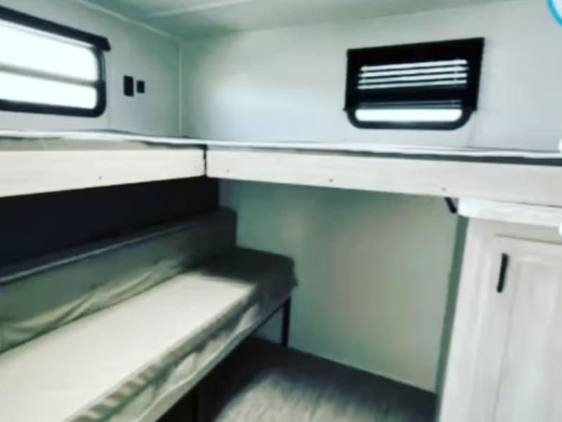 Bunk beds 