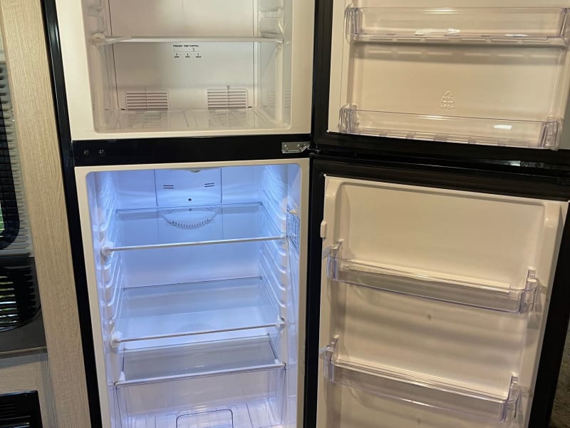 Fridge/Freezer that gets cold fast
