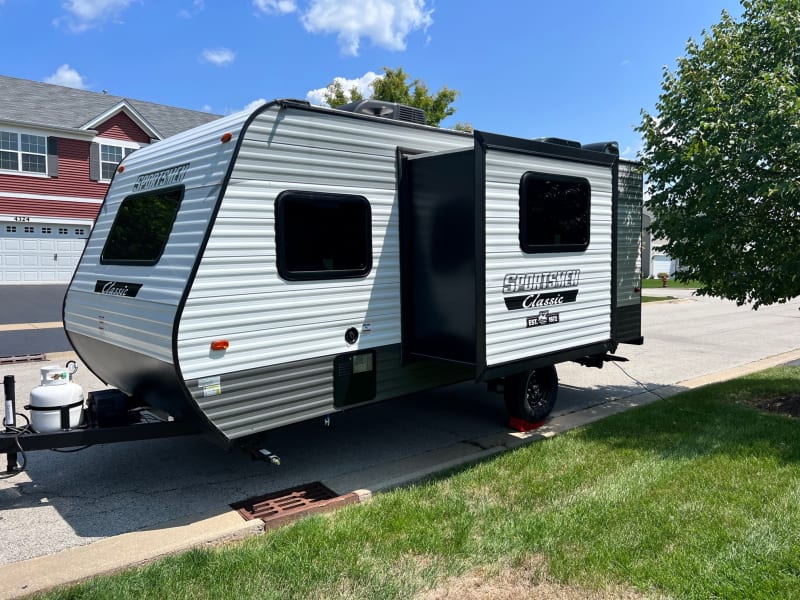 Exterior slide out