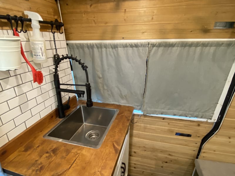 Dishwashing station and sliding door.