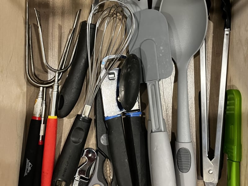 Basic kitchen utensils 