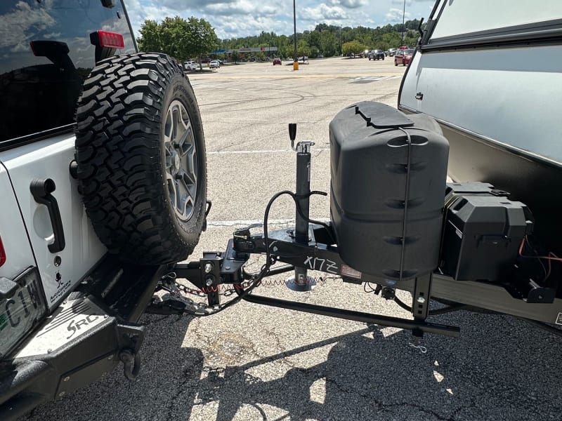 Curt weight distribution hitch with trutrac system. 