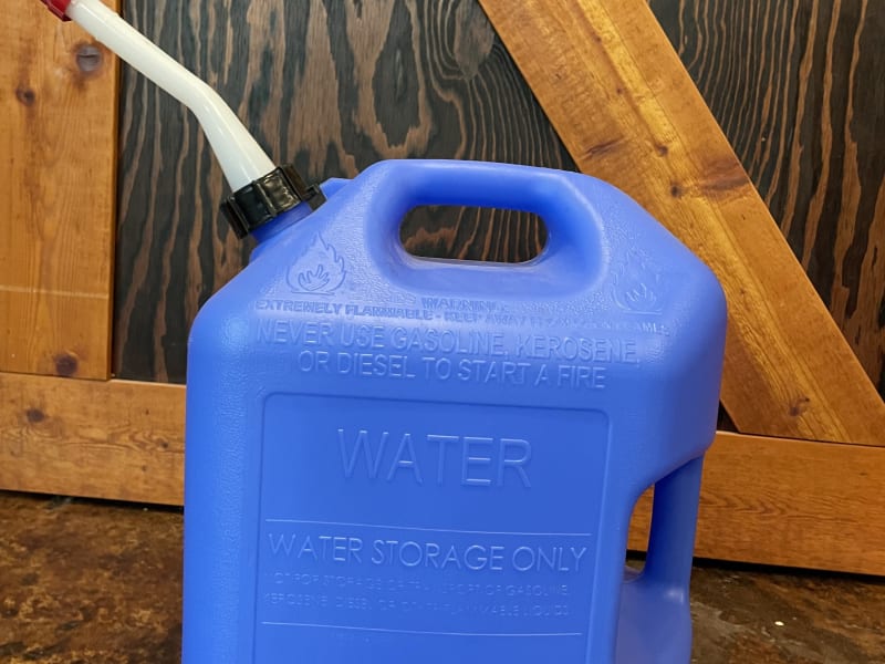 Optional extra water jug