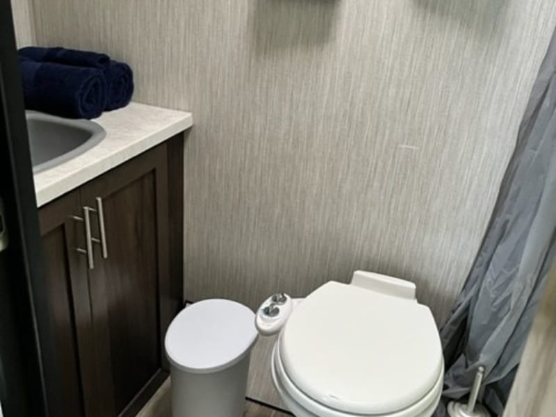 Yes, yes that is a bidet!