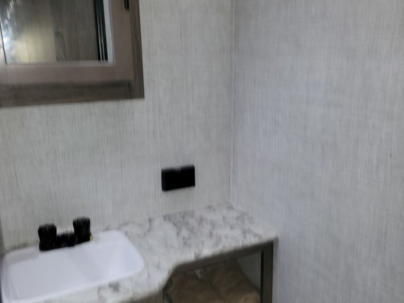 Bathroom with sink, toilet and bathtub