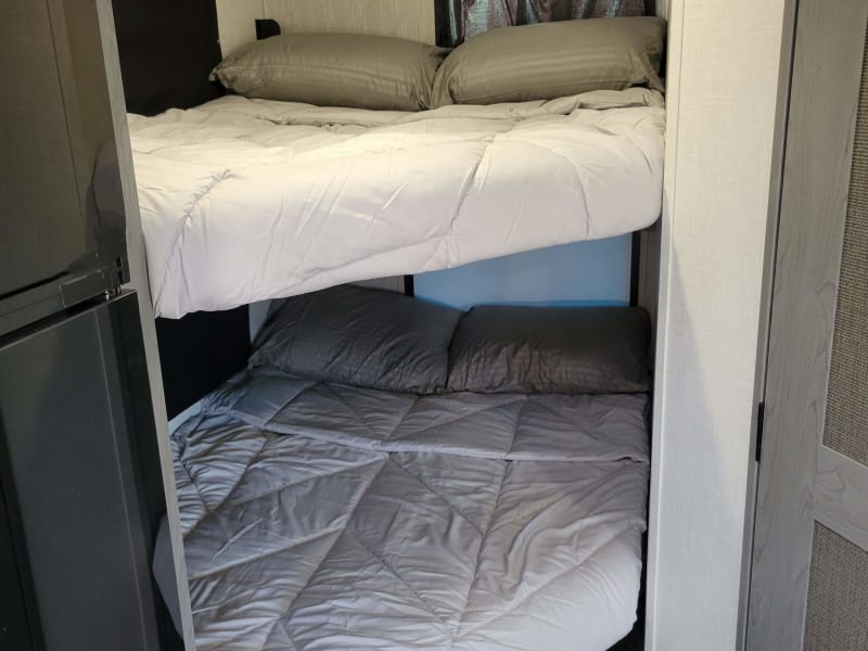 two 3/4 full bunk beds