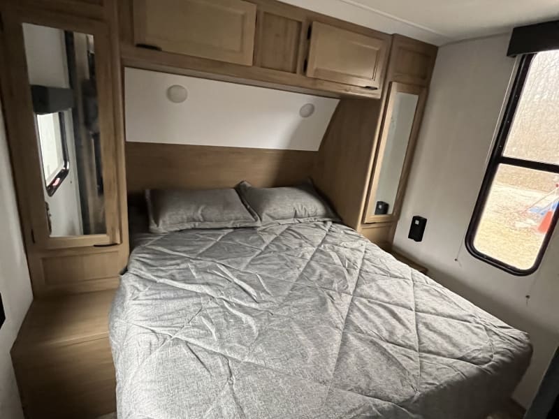 Front Bed Room with Camper Queen mattress