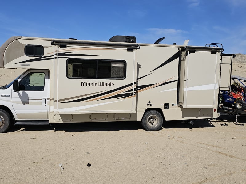 Boondocking. Easy setup