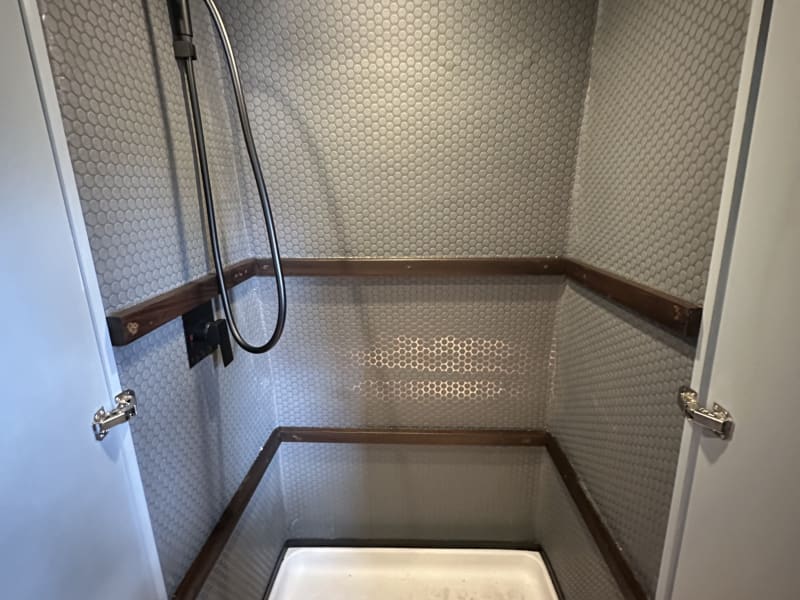 full shower with HOT water