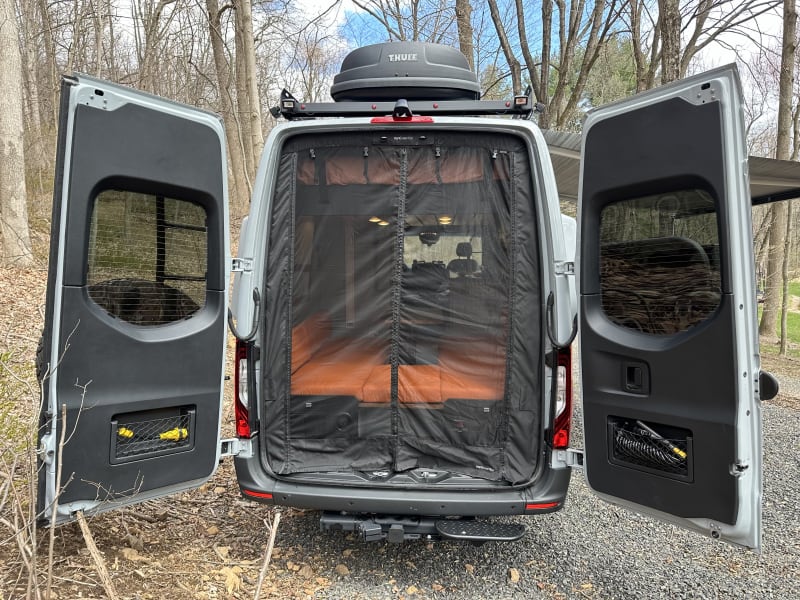 rear door zip down bug screen