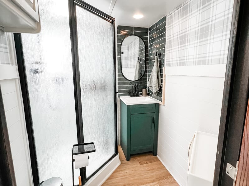 Spa like bathroom that brings all the comforts of home on your camping trip. 
