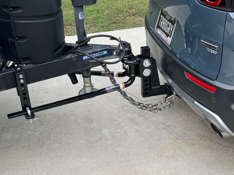 Weight distribution hitch available with rental via add-on package