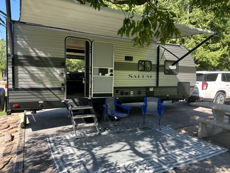 Beautiful couples camper 