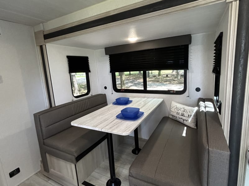 Kitchen dinette