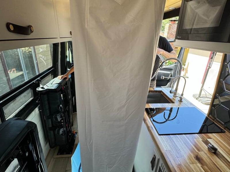 Indoor shower (5 minutes to assemble/disassemble)