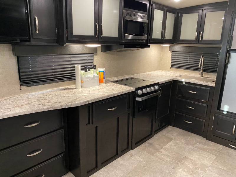 Plenty of counter top room