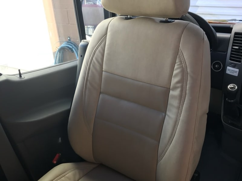Rotated Drivers seat in a Coachmen Galleria Li3