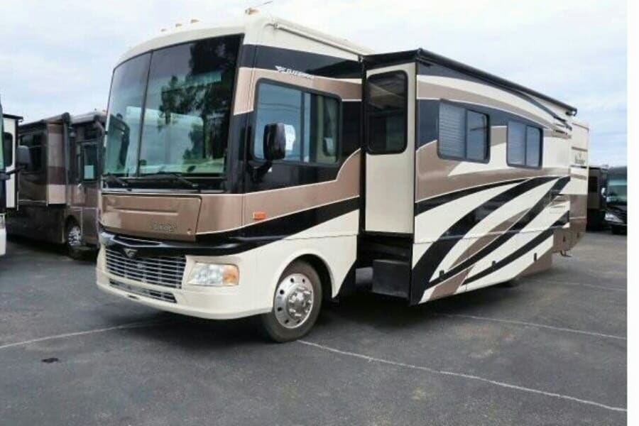 2009 Fleetwood 35h Motor Home Class A Rental In Bullhead City Az