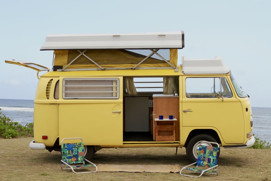 1970 Volkswagen Bus Motor Home Van 