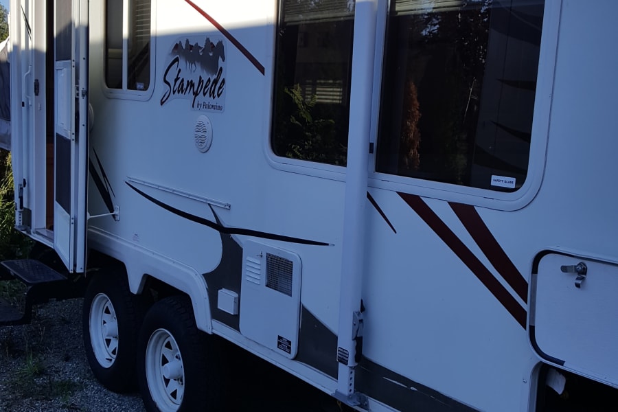 2005 Palomino Stampede Trailer Rental In Richmond Bc Outdoorsy