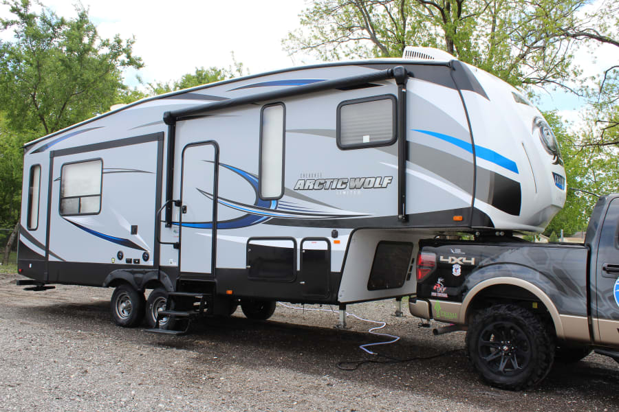 2018 Forest River Cherokee Grey Wolf Fifth Wheel Rental In Thornton Co Outdoorsy