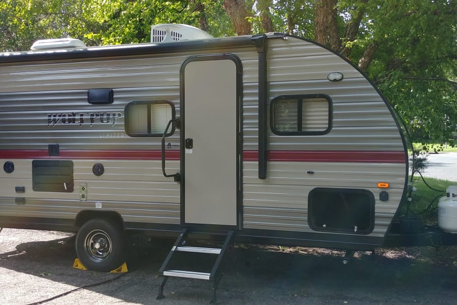2018 Forest River Cherokee Wolf Pup Trailer Rental In Lakeville Mn Outdoorsy