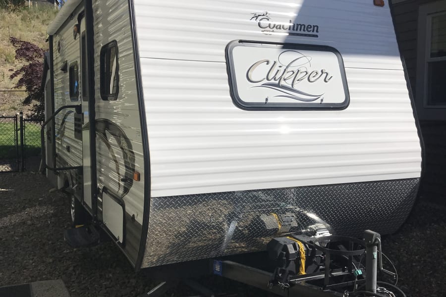 coachman clipper trailer