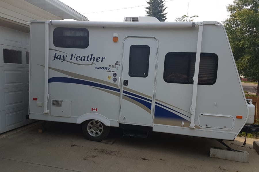2011 Jayco Jay Feather Sport 165 Trailer Rental in Mclennan, AB Outdoorsy
