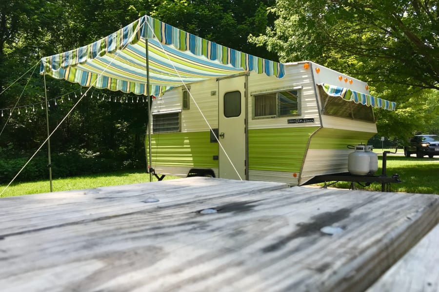 1969 Aristocrat Lo Liner Trailer Rental In Cincinnati Oh Outdoorsy