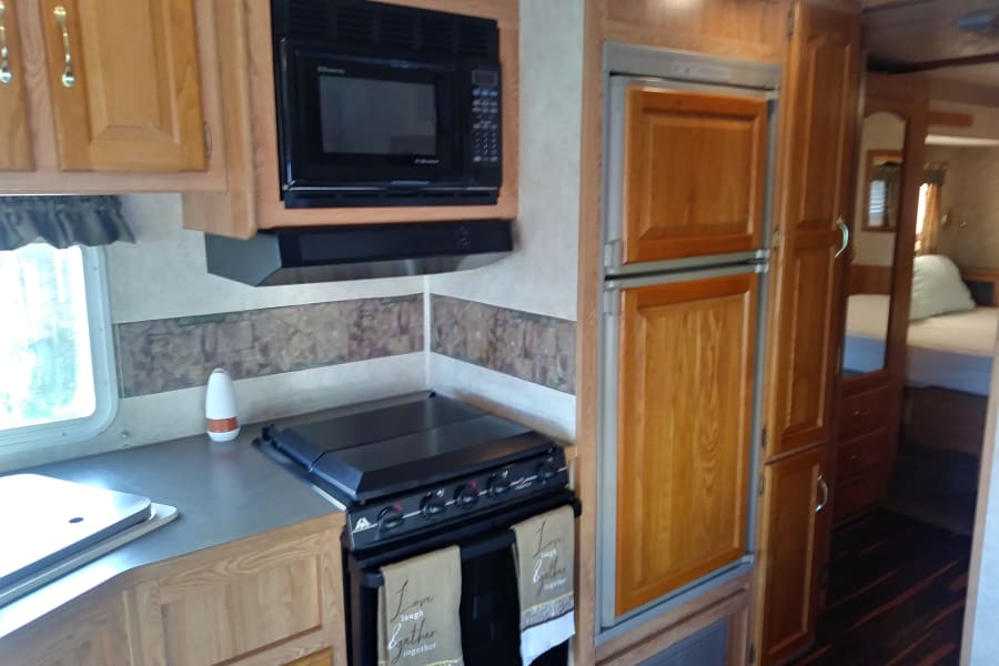 2001 Damon Challenger Motor Home Class A Rental In Winter Haven