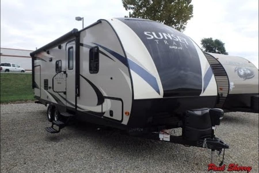 2017 Crossroads Sunset Trail Ultra Lite Trailer Rental In Mansfield Tx Outdoorsy