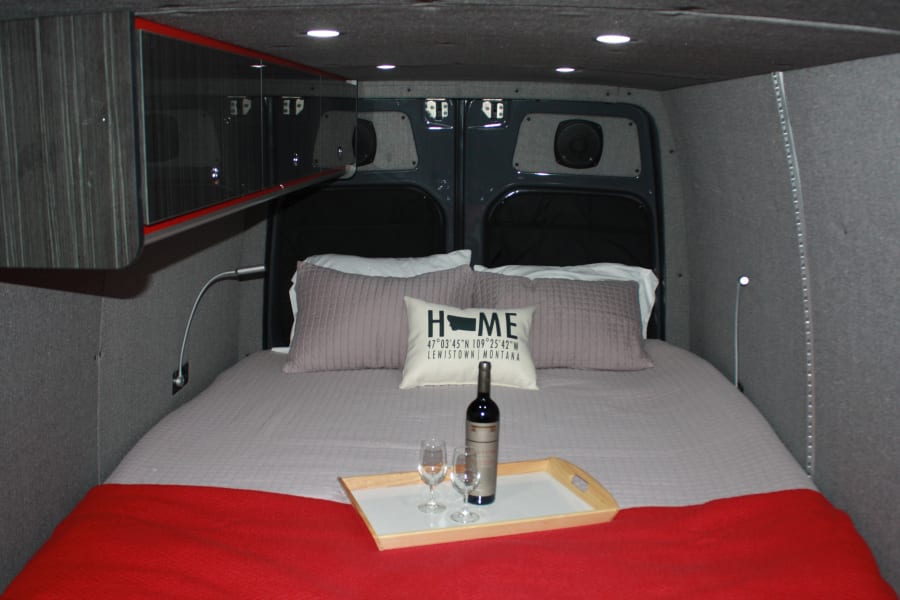 2013 Mercedes Benz Sprinter Motor Home Camper Van Rental