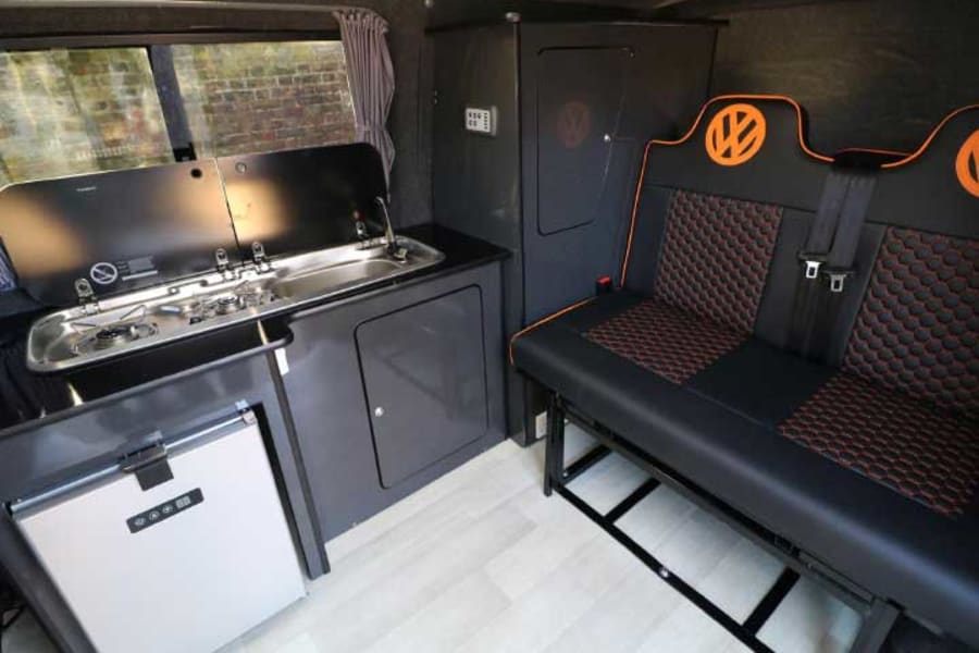 VW Transporter - Image 5