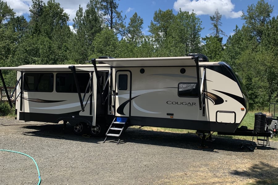 2019 Keystone Cougar Half Ton Trailer Rental In Elmira Or Outdoorsy